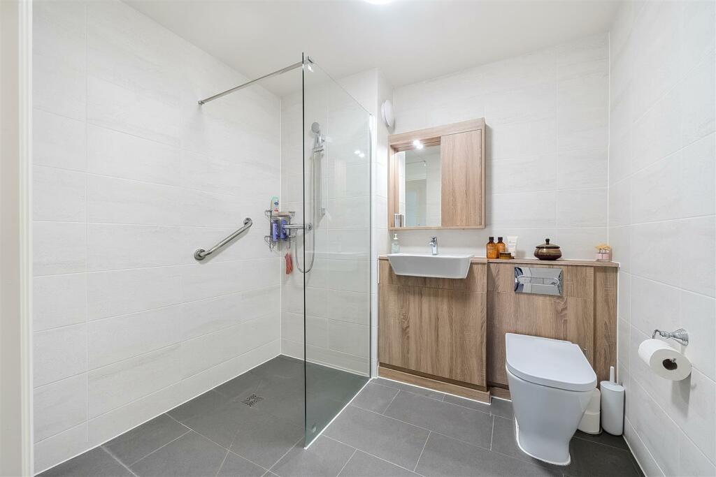 Additional image 11 of Edinburgh Lodge, Orpington