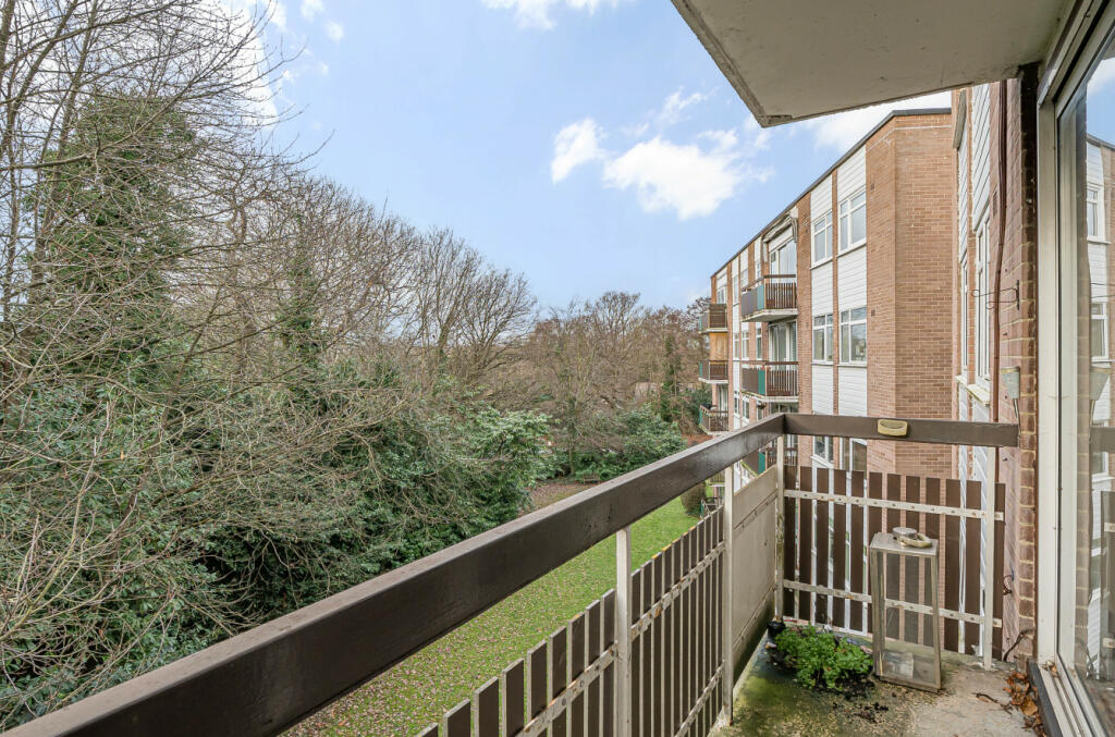 Additional image 16 of Kemnal Road, Chislehurst, BR7