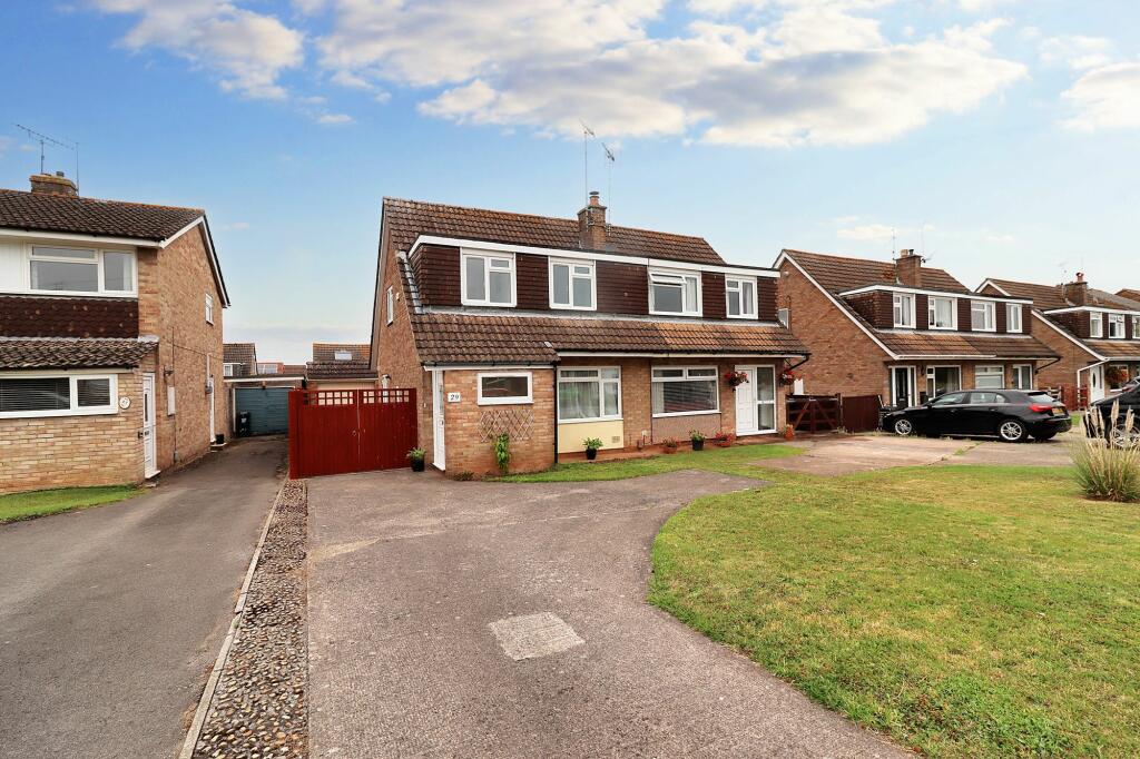 Knapp Road, Thornbury, BS35