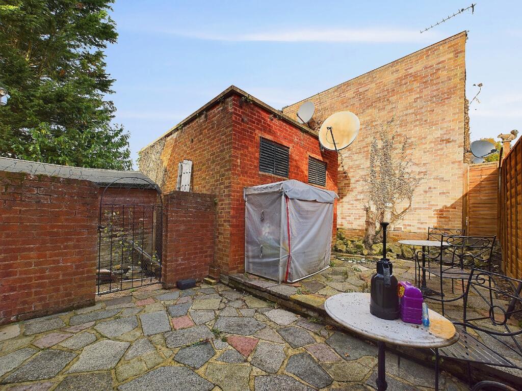 Additional image 13 of Breckonmead, BR1 3BW