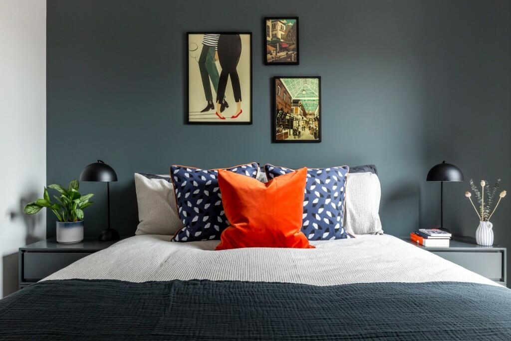 Additional image 19 of 114 DOVETAIL