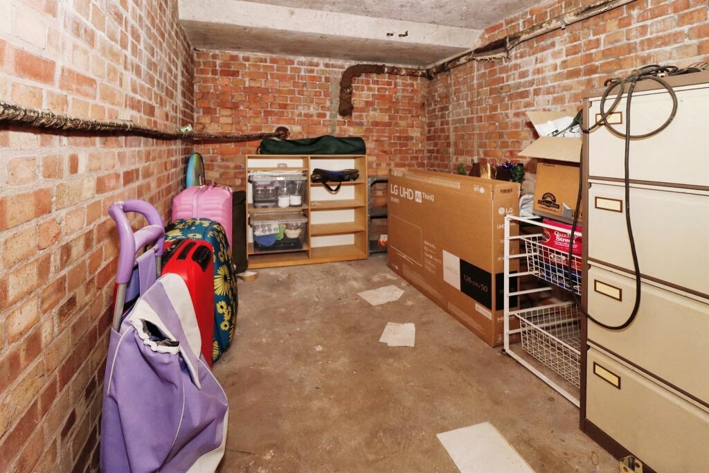 Additional image 10 of Alanscourt, Bristol