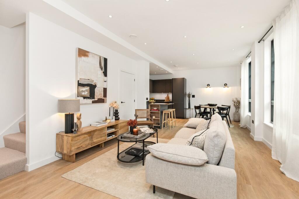 Additional image 20 of Duplex Apartment, The Chalk Yard