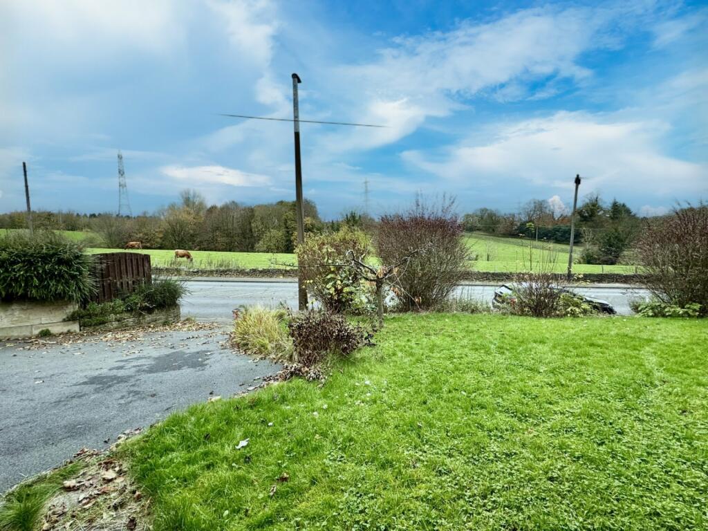 Additional image 4 of Dewsbury Road, Gomersal, BD19