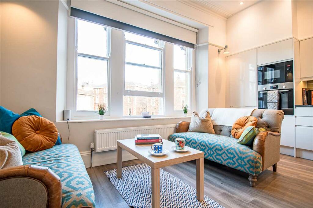 Additional image 21 of First Floor Flat, Osborne Road