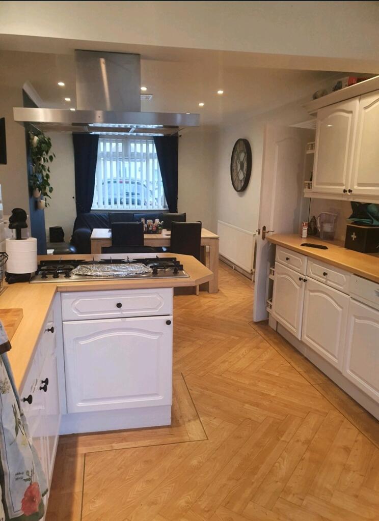 Additional image 8 of Queensdale Crescent, Bristol