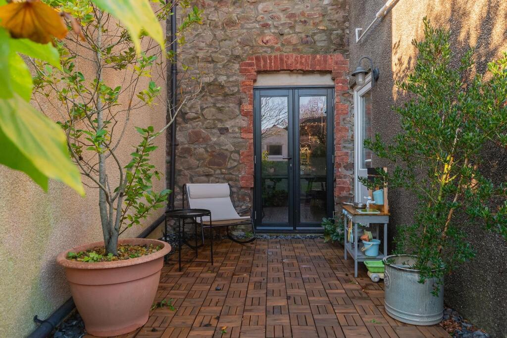 Additional image 21 of Queen Street, Kingswood