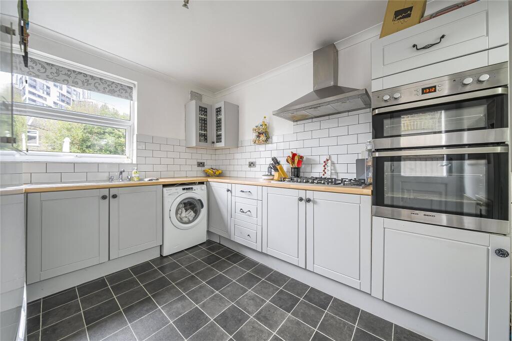 Additional image 16 of Aylesbury Road, Bromley