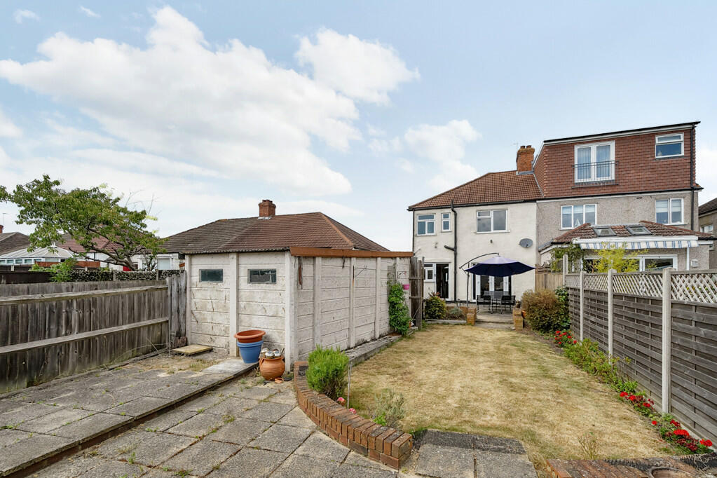 Additional image 10 of Mainridge Road, Chislehurst