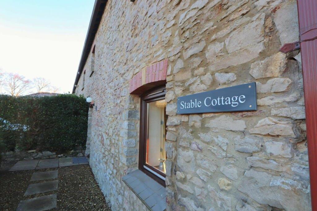 Additional image 26 of Stable Cottage, Washingpool Hill Road, Tockington, Bristol