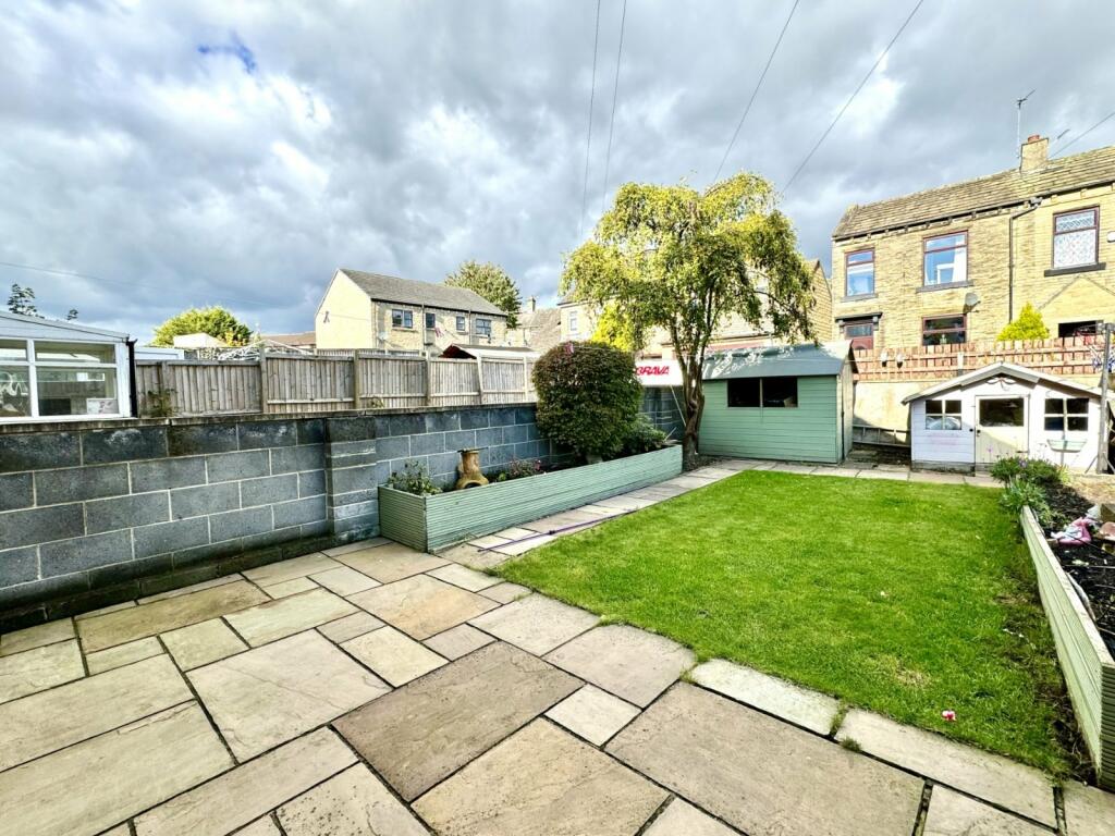 Additional image 4 of Cleckheaton Road, Oakenshaw, BD12