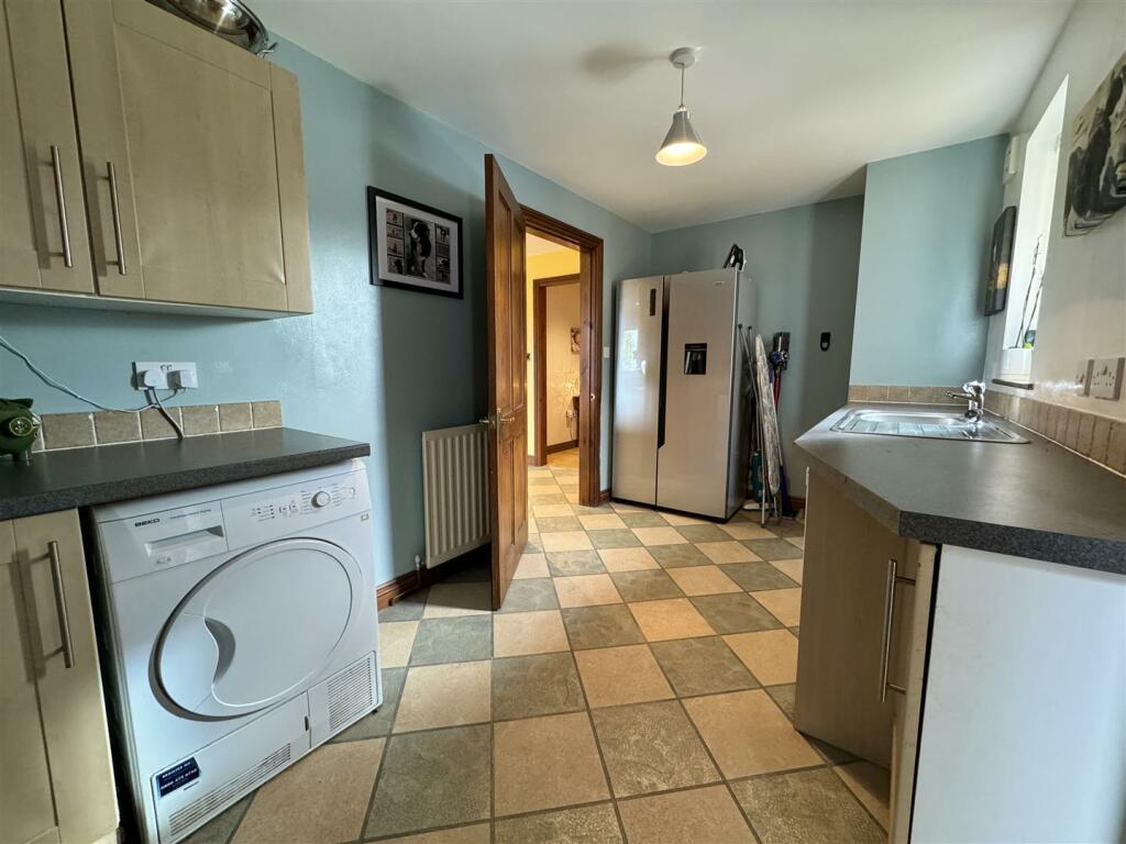 Additional image 8 of Sandford