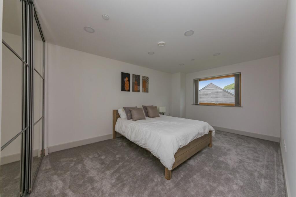 Additional image 13 of Daveys Lane, Lewes, BN7