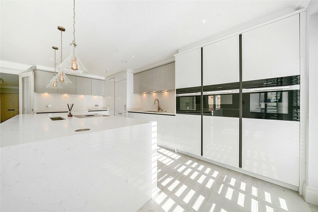 Additional image 3 of Repton Court, Willoughby Lane, Bromley