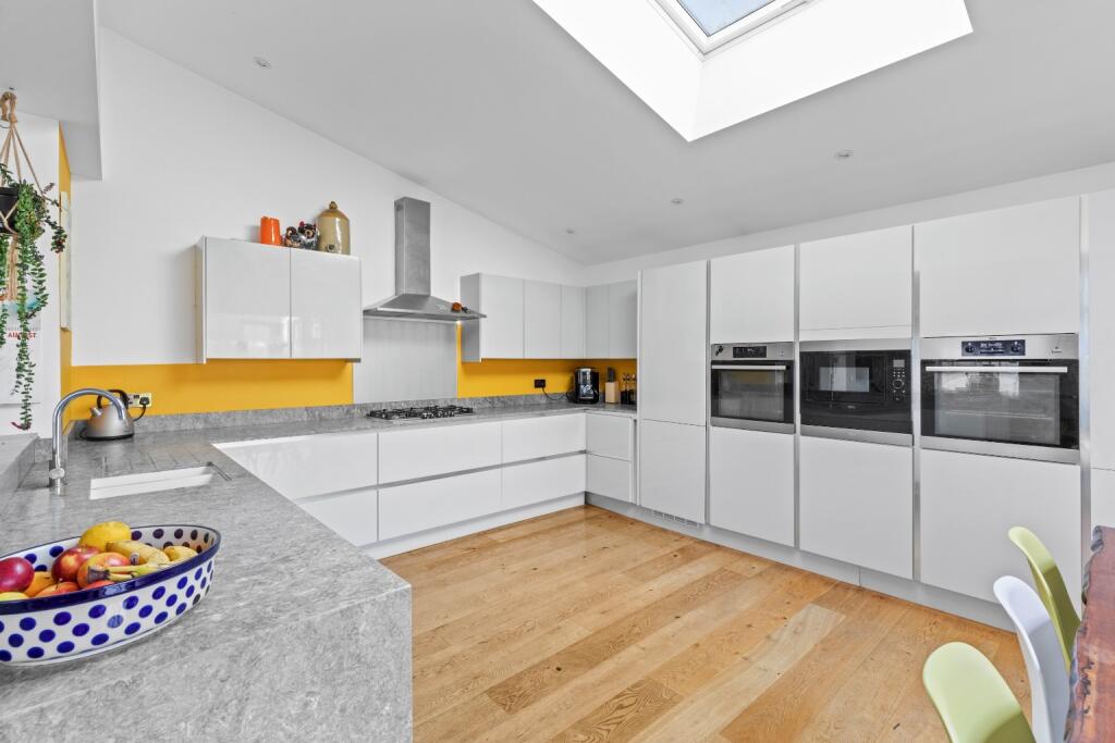 Additional image 2 of Timberyard Lane, Lewes, East Sussex, BN7 2AU