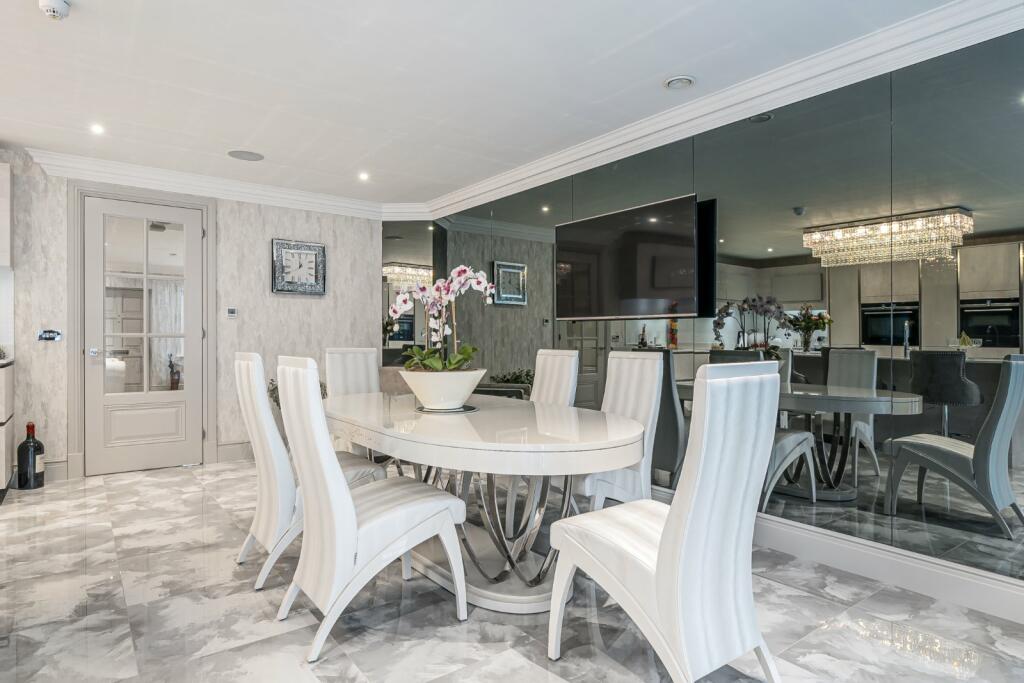 Additional image 9 of Willoughby Lane, Bromley, BR1