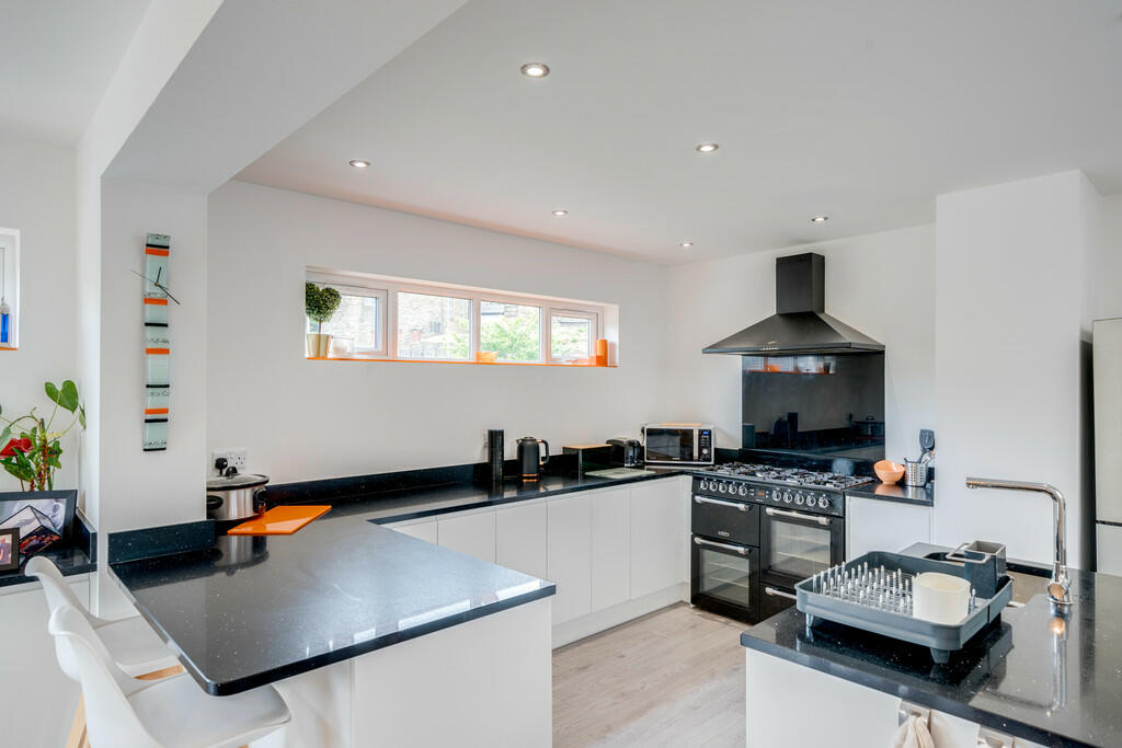 Additional image 8 of Furnace Lane, Birkenshaw