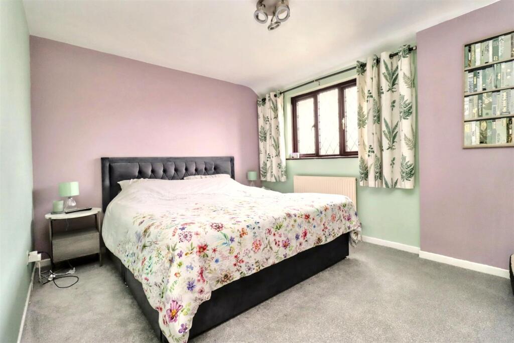 Additional image 7 of Popular cul de sac location in Clevedon