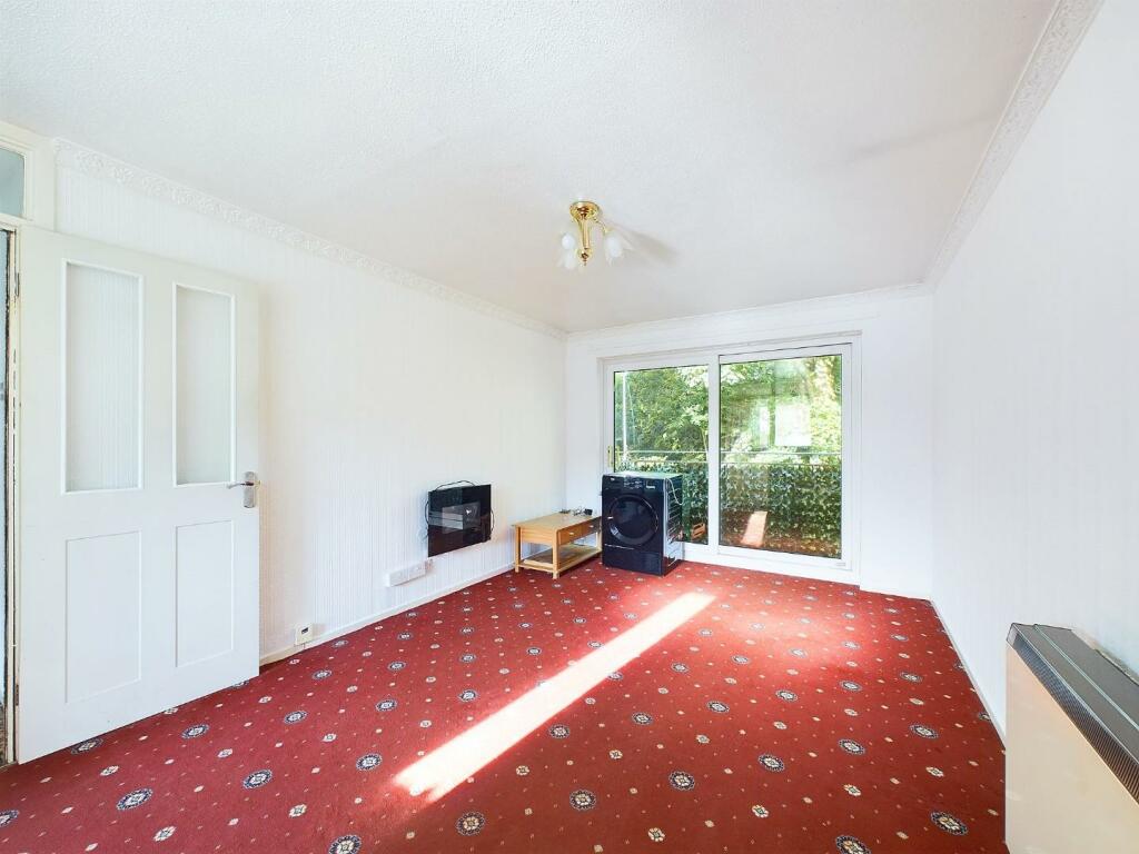 Additional image 11 of Cliffe Gardens, Shipley