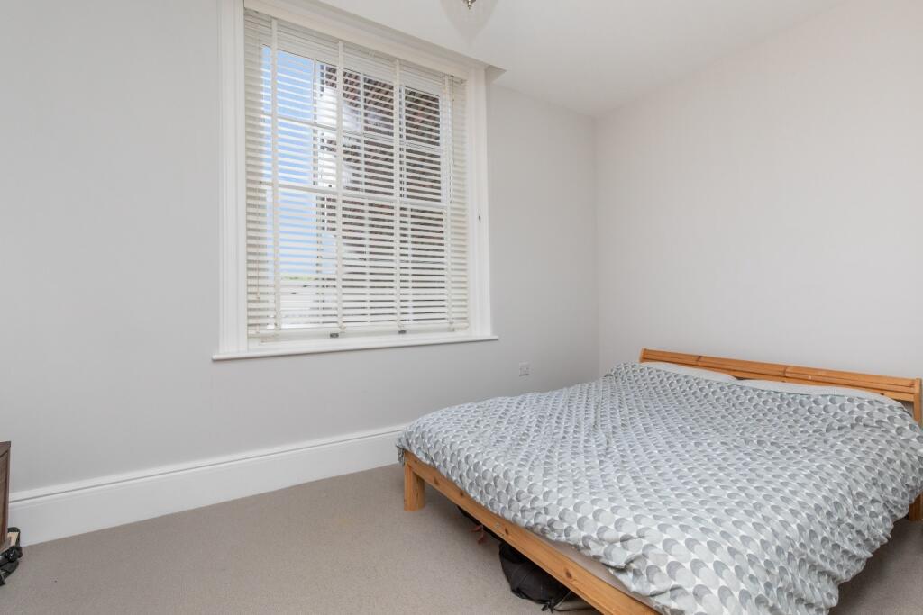 Additional image 4 of 220 High Street, Lewes, East Sussex, BN7