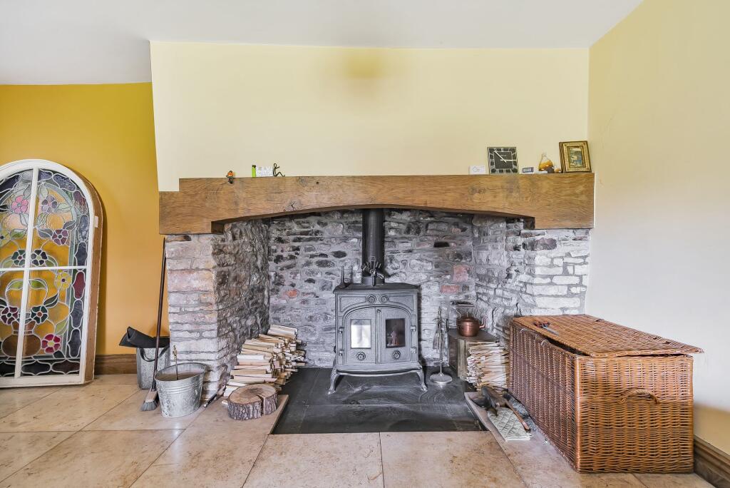 Additional image 6 of Luggards Cross Farm Stone-Edge Batch, BS21