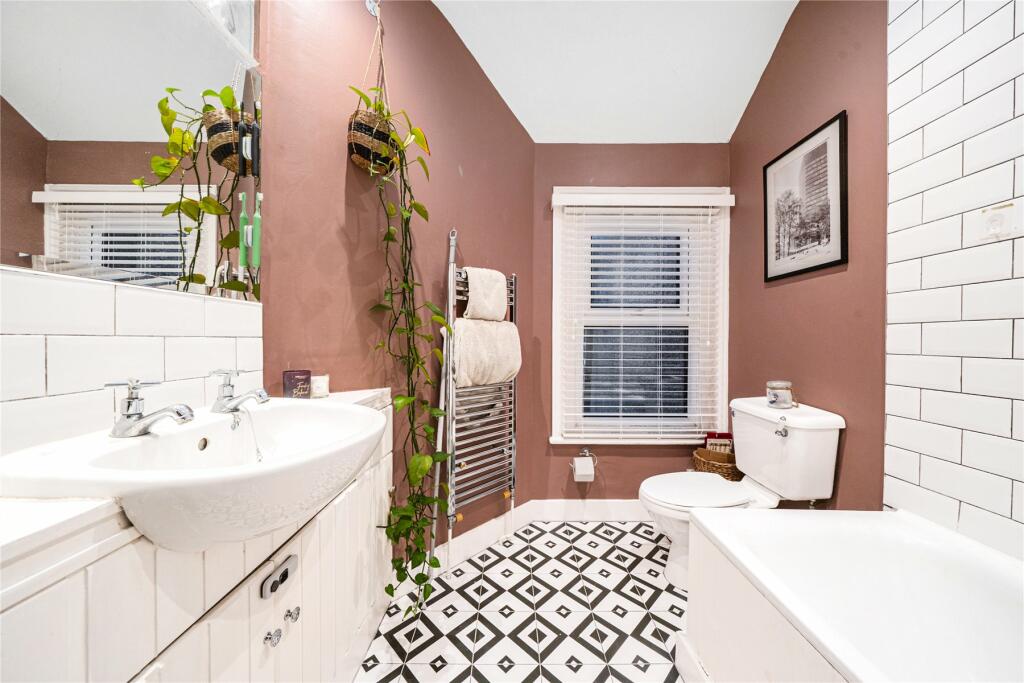 Additional image 15 of Chislehurst Road, Orpington