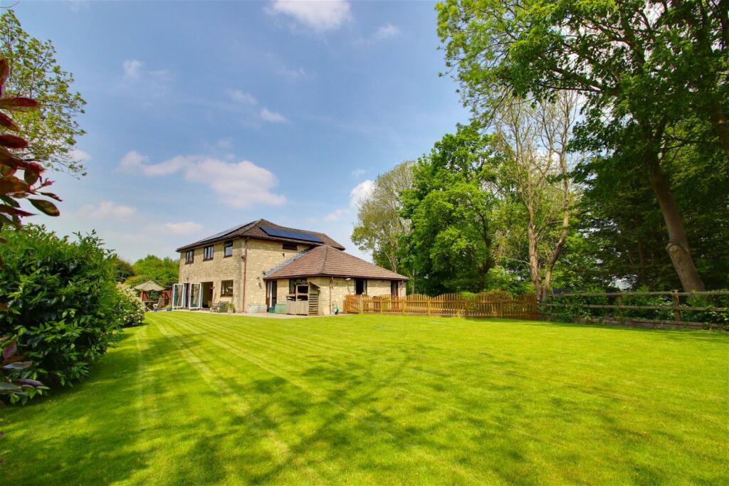 Additional image 36 of Oakley, Station Approach, Pensford, Bristol, BS39 4AE