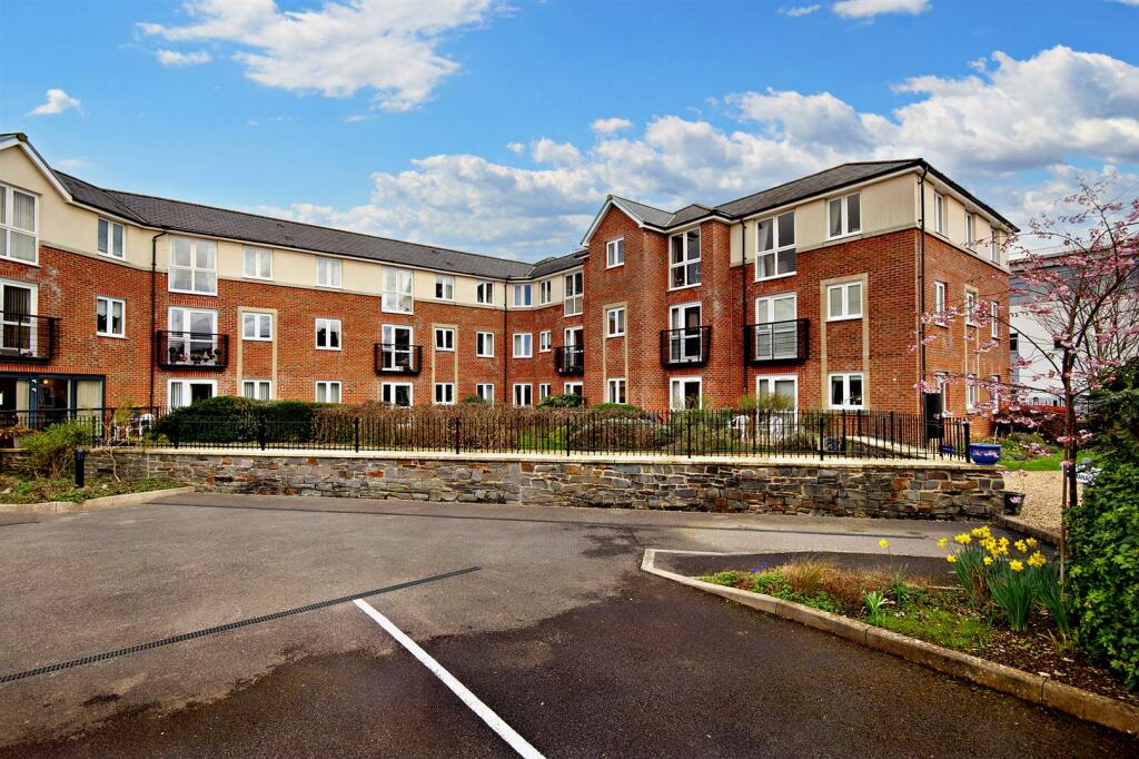 Additional image 20 of Coleridge Court, Clevedon, BS21 6FL