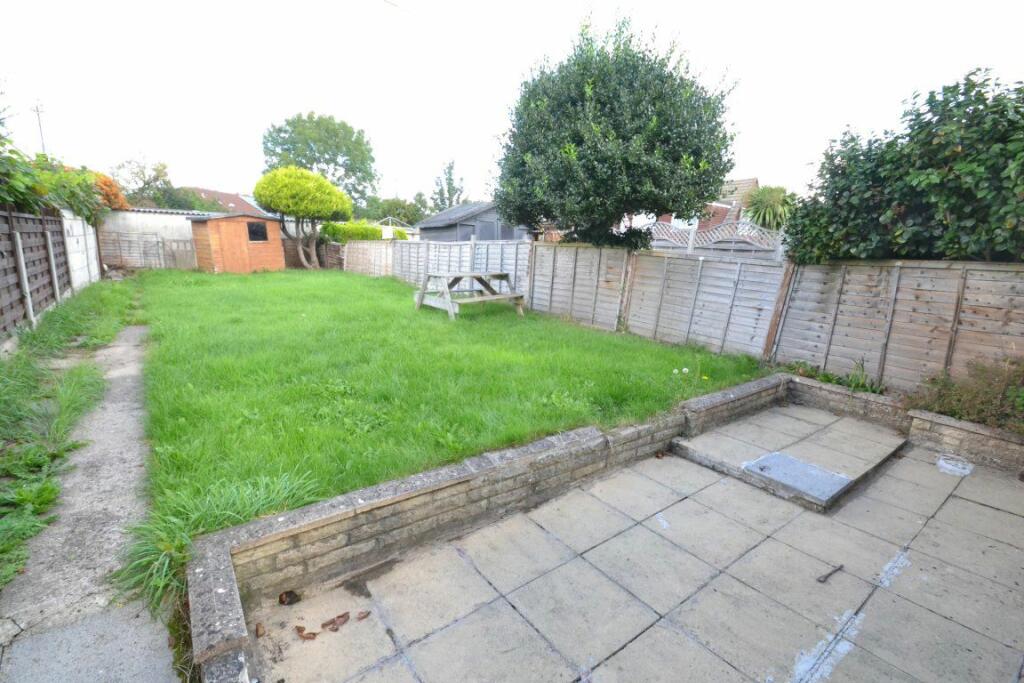 Additional image 13 of Westward Drive, Pill