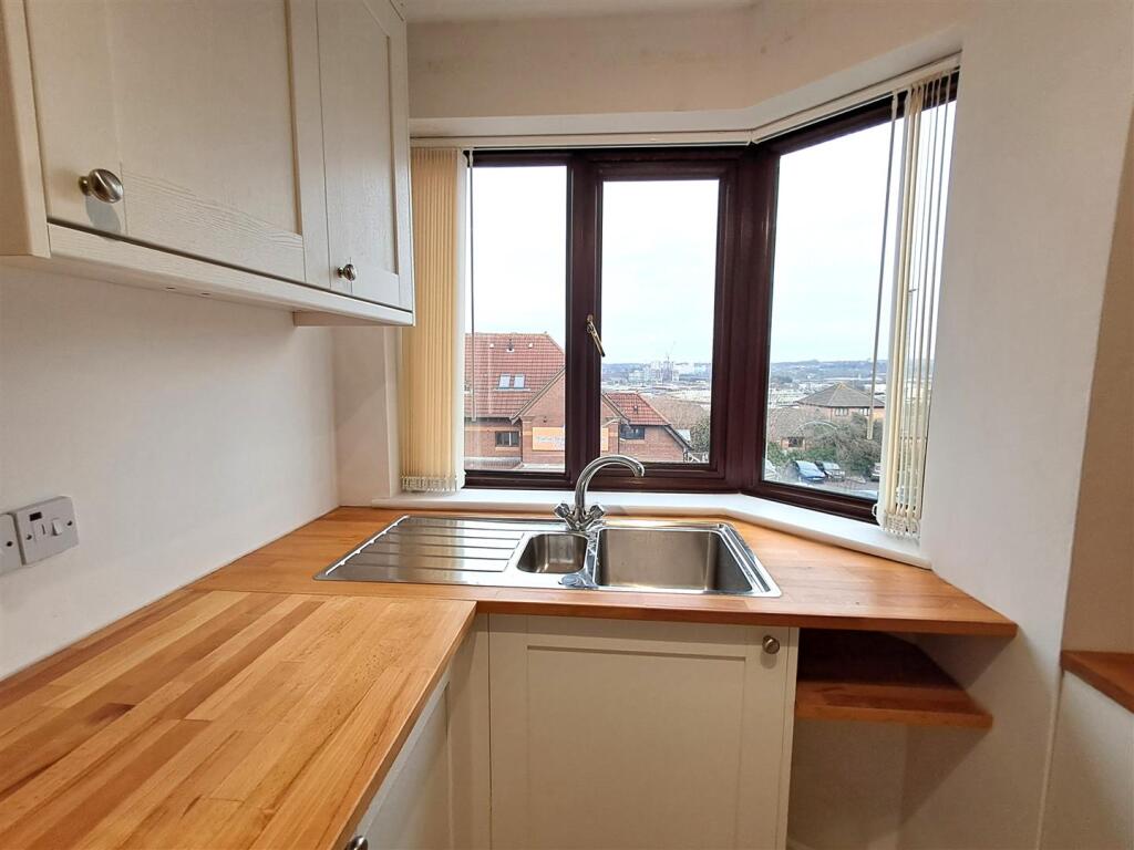 Additional image 12 of Barrington Court, Bristol