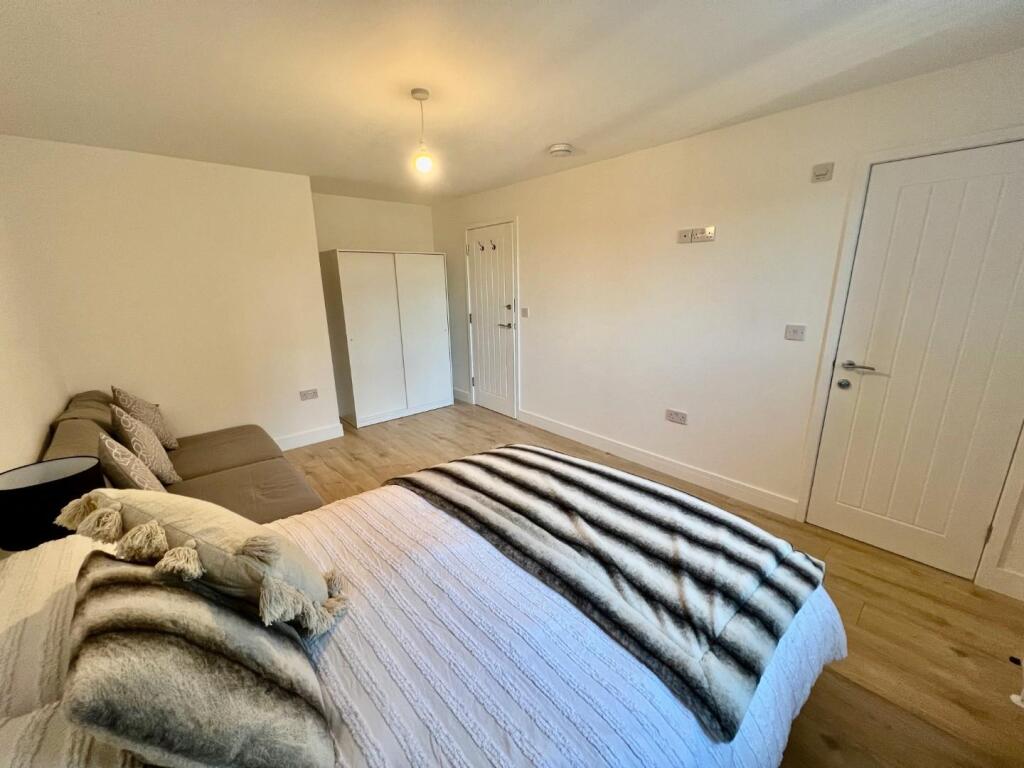 Additional image 17 of Room 2, Portland Street, Staple Hill, Bristol