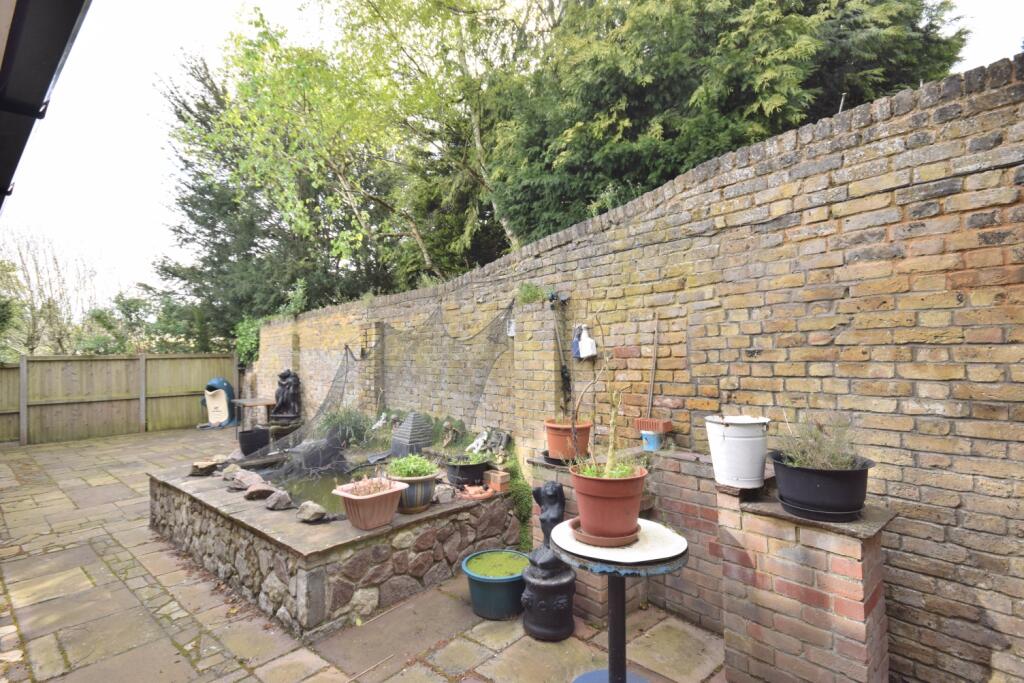 Additional image 18 of Kenley Close Chislehurst BR7