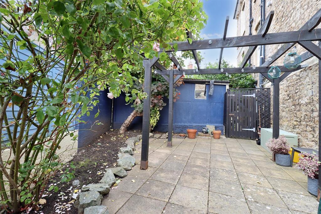 Additional image 9 of A beautiful Victorian apartment minutes from the seafront