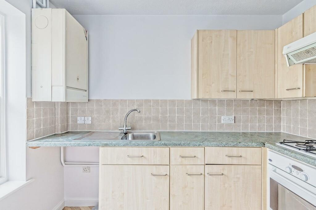 Additional image 5 of Immaculate two bedroom house, ideal for first time buyers