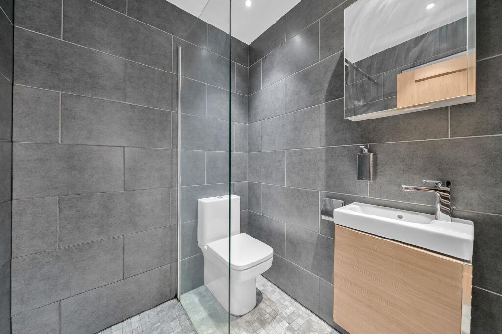 Additional image 11 of Beechwood Rise, Chislehurst, BR7