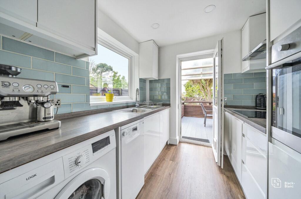 Additional image 7 of Birkbeck Road, Beckenham, BR3