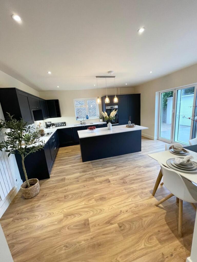 Additional image 10 of Orchard Way, Hurstpierpoint, BN6