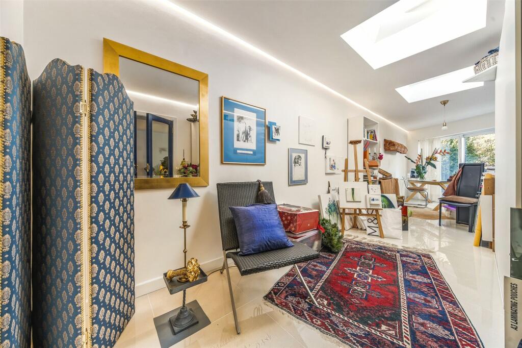 Additional image 6 of Phoenix Drive, Keston