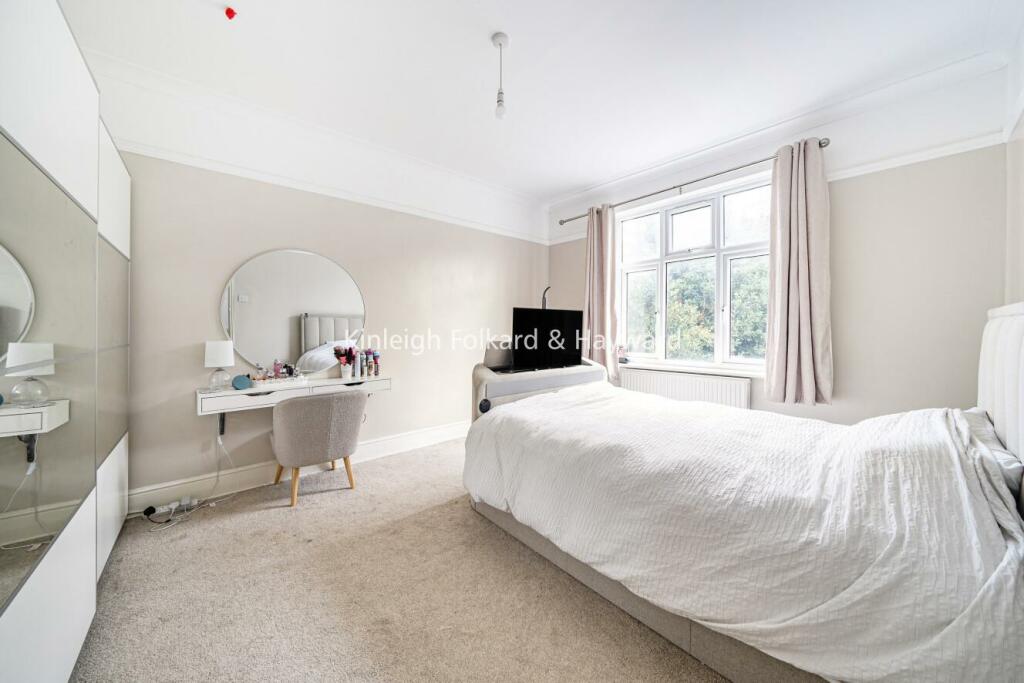 Additional image 9 of Warren Avenue, Bromley