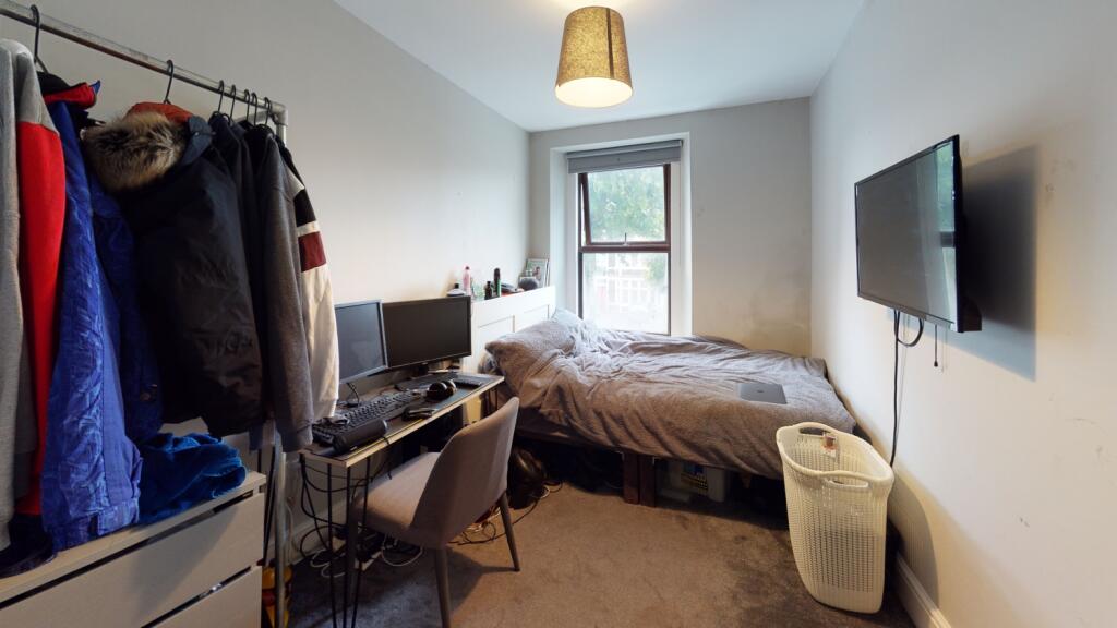 Room 6, Fishponds Road, Eastville, Bristol, BS5