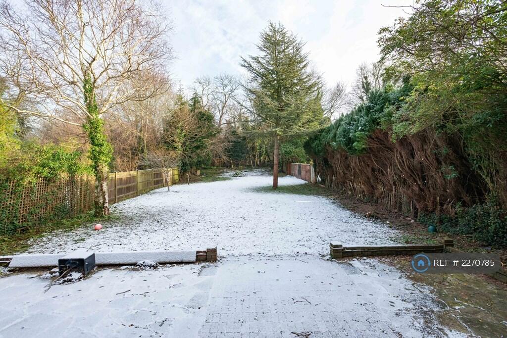 Additional image 39 of Julian Road, Orpington, BR6