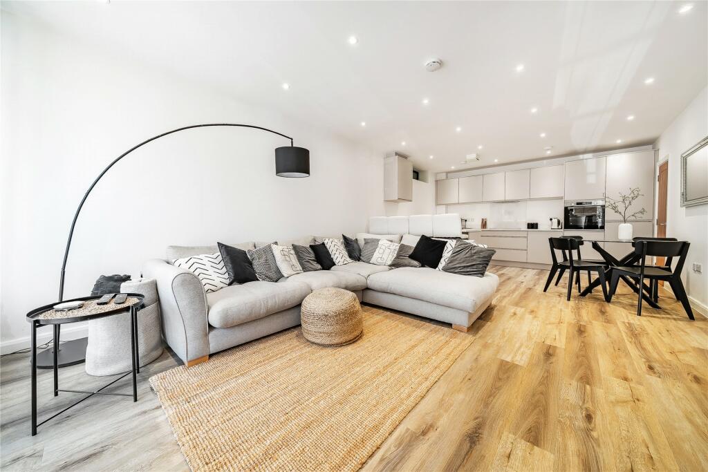 Additional image 15 of Southill Road, Chislehurst