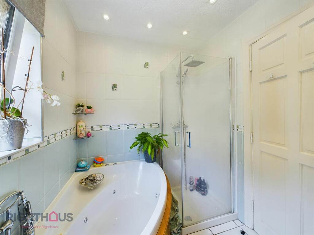 Additional image 15 of Badgers Way, Bradford, BD2