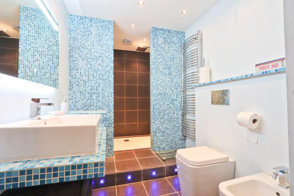 Additional image 4 of Flat , Tuscany House, - Durdham Park, Bristol