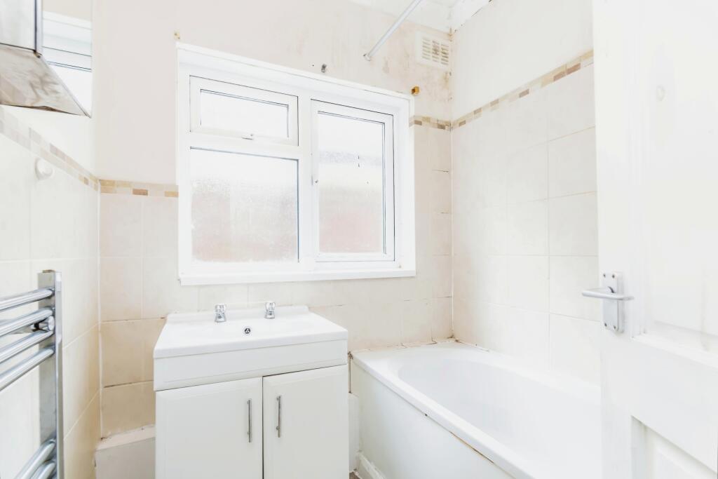 Additional image 6 of Brackley Road, Beckenham, BR3