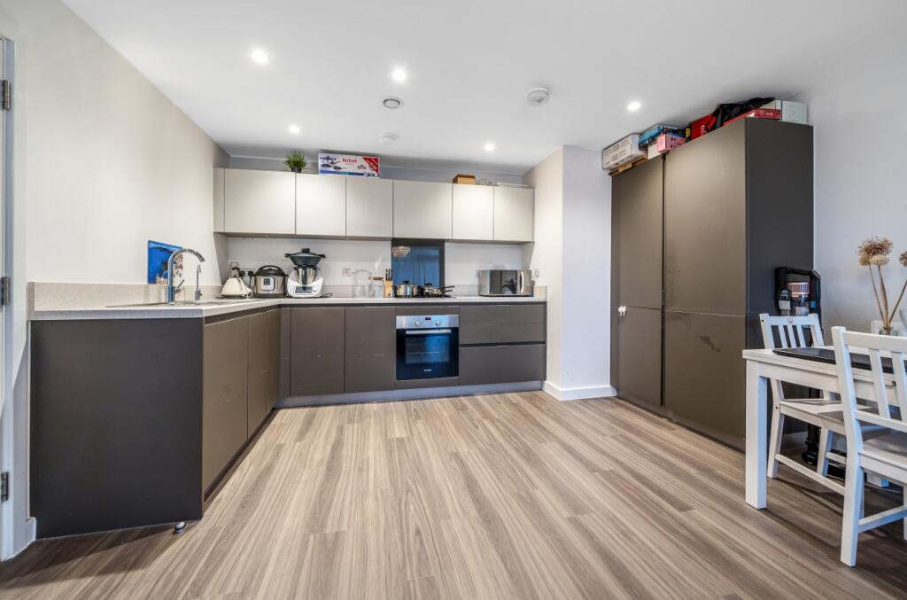 Additional image 3 of Glebe Way, West Wickham