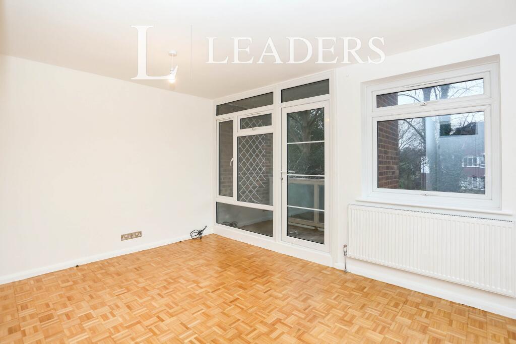 Albemarle Road, Beckenham, BR3 photo 4