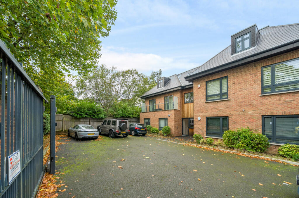 Additional image 20 of Bickley Park Road, Bromley, Kent, BR1