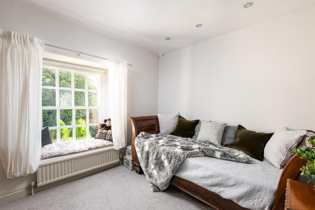 Additional image 22 of Front Street, Churchill