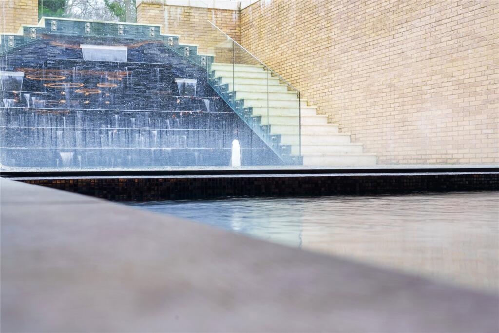 Additional image 71 of Holwood Park Avenue, Keston Park